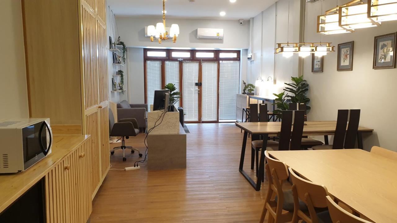 Nature Village Hostel กรุงเทพมหานคร ภายนอก รูปภาพ